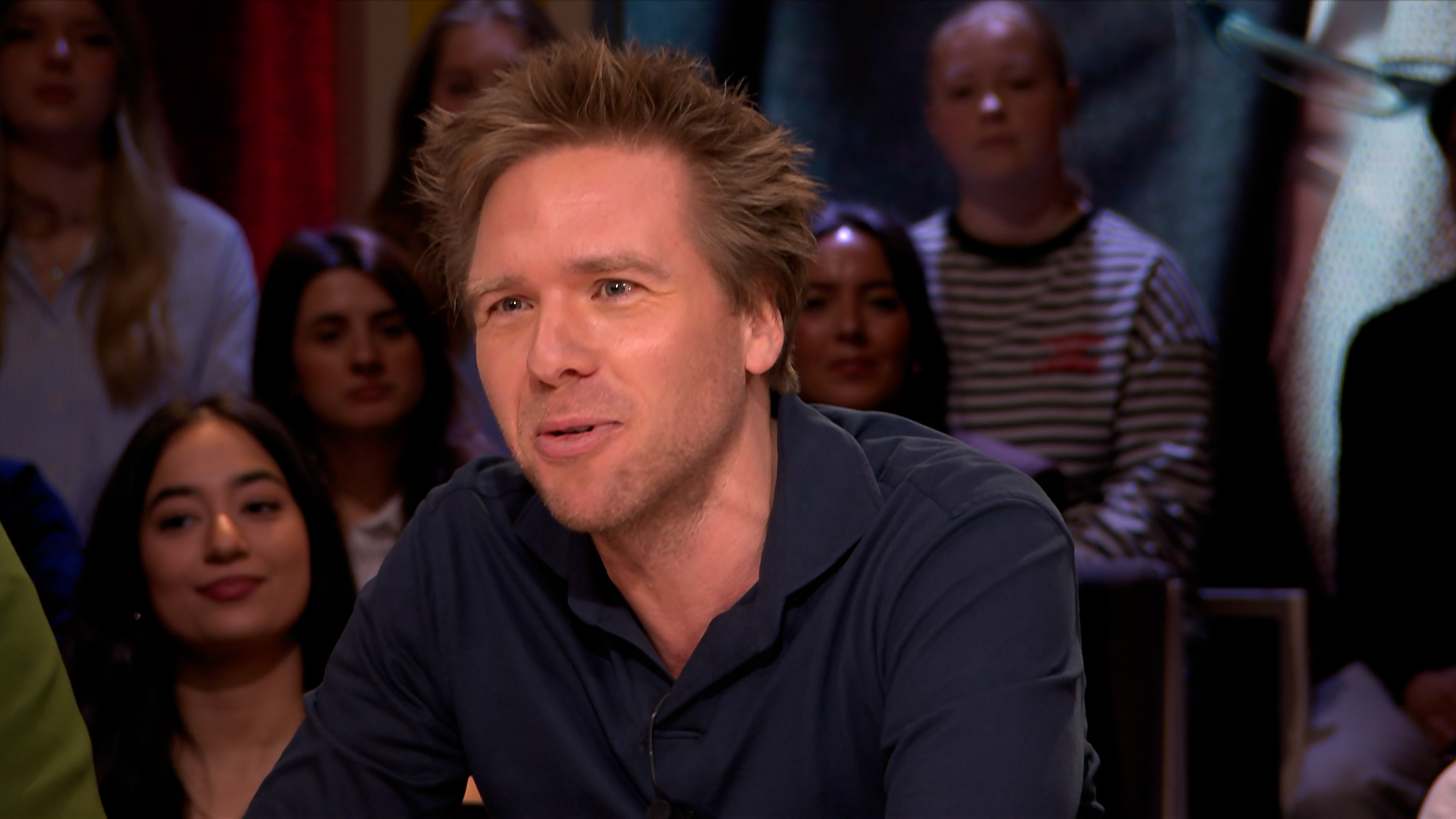 Podcast 3nov.00 29 15 04.still004