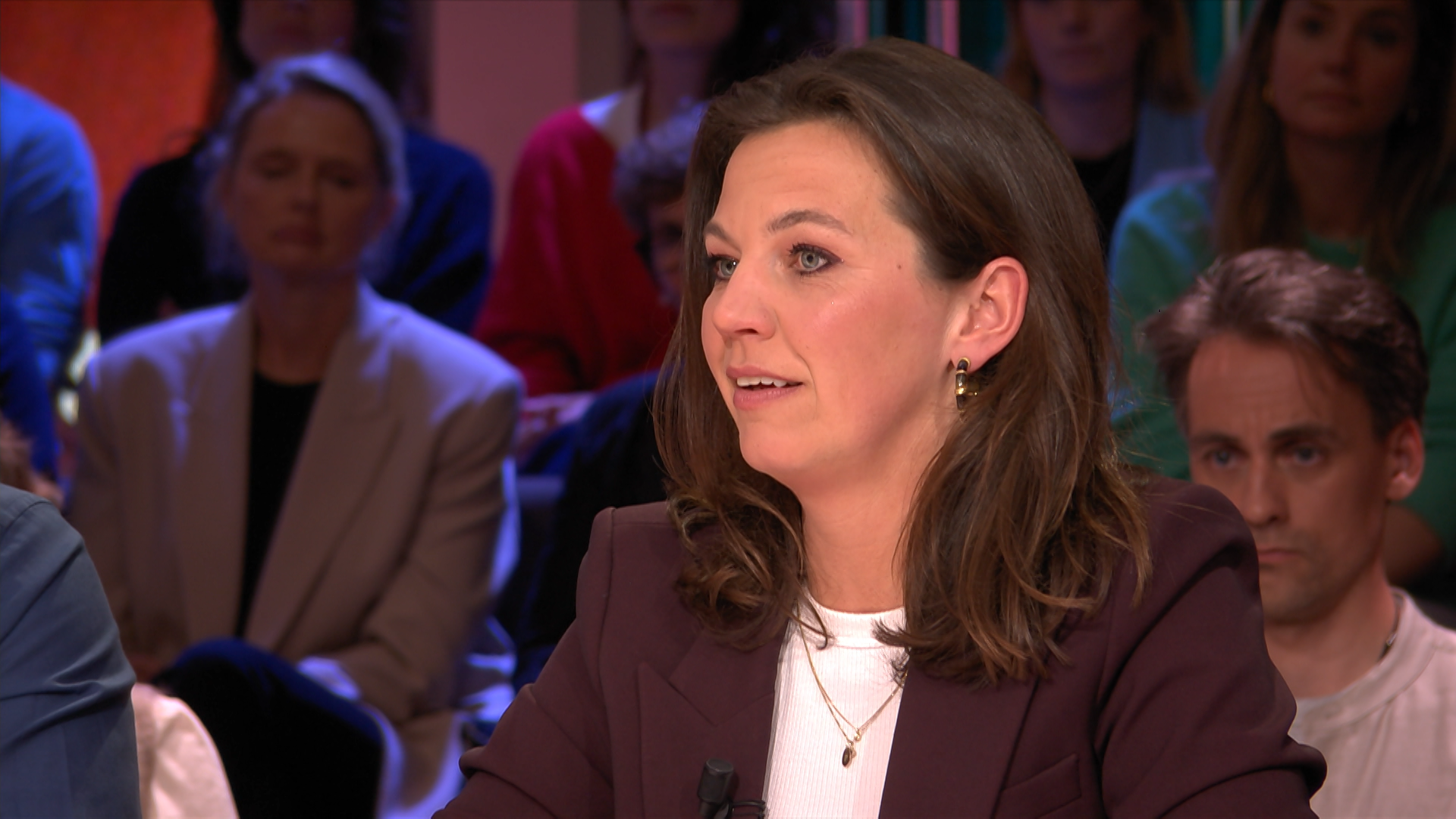 25mrt Uitzending.mxf.00 10 18 06.still001