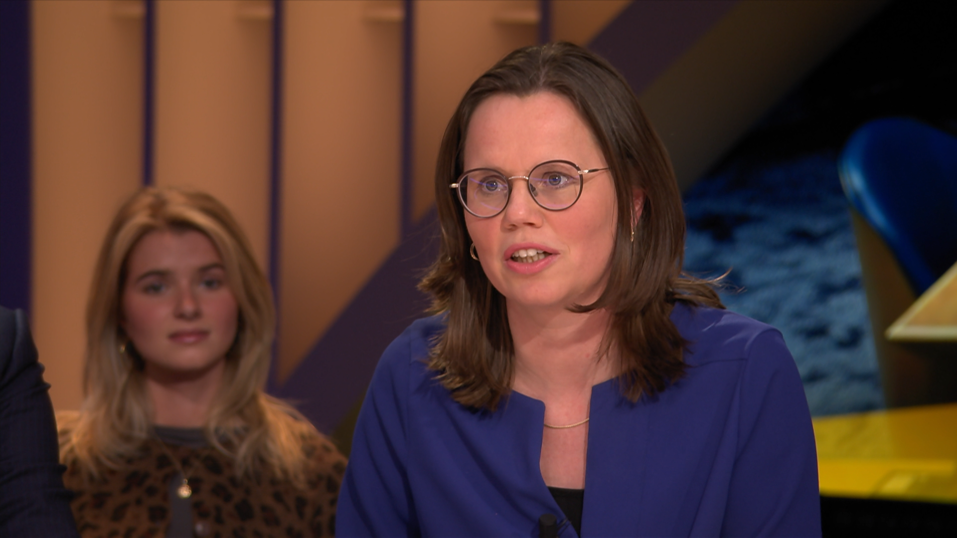 1apr Tafel 1.mxf.00 03 14 16.still001