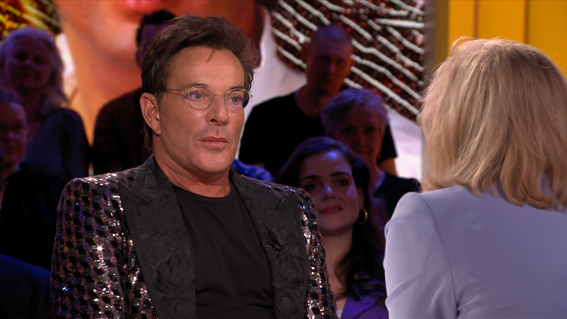 21apr Tafel 2.mxf.00 04 40 04.still001