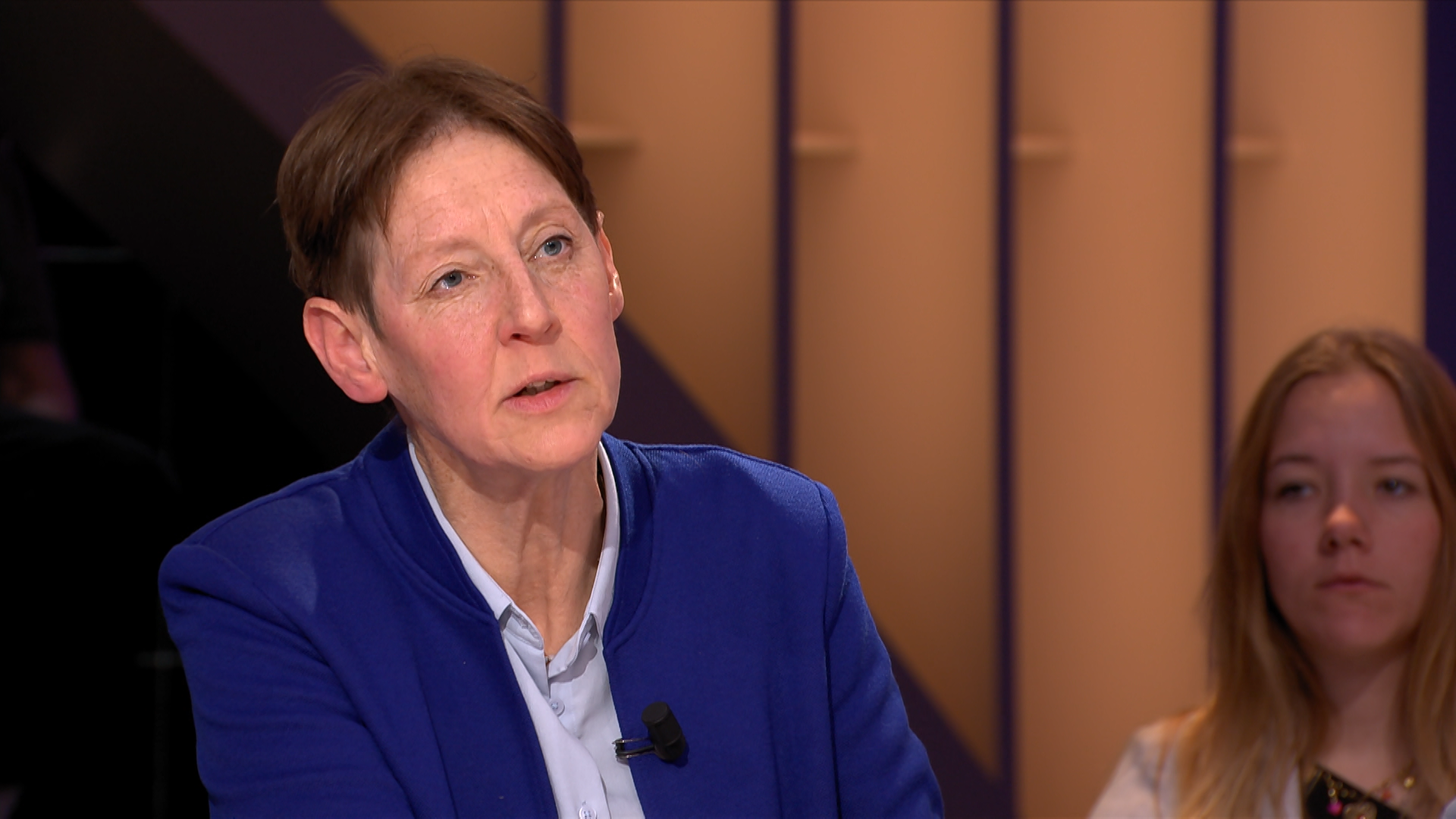 Tafel2 19mei.mxf.00 04 36 17.still001