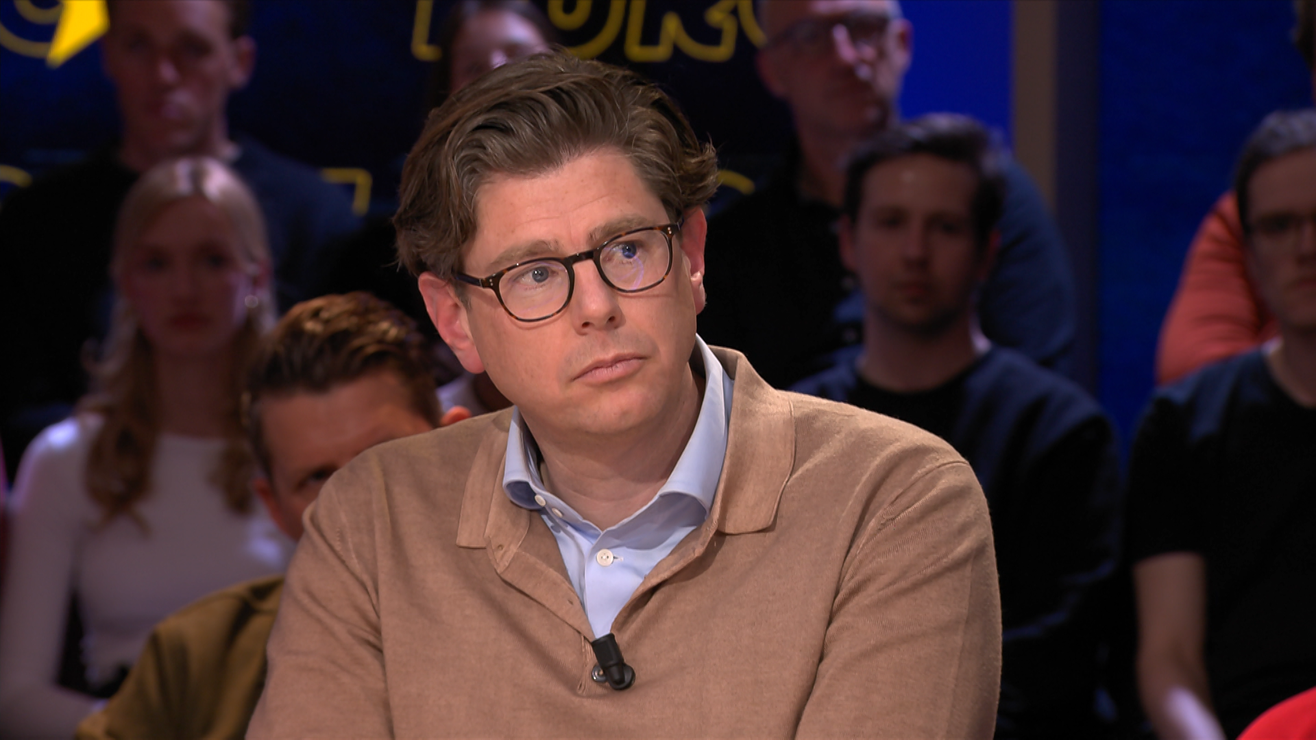 6maart Uitzending.mxf.00 15 39 15.still002