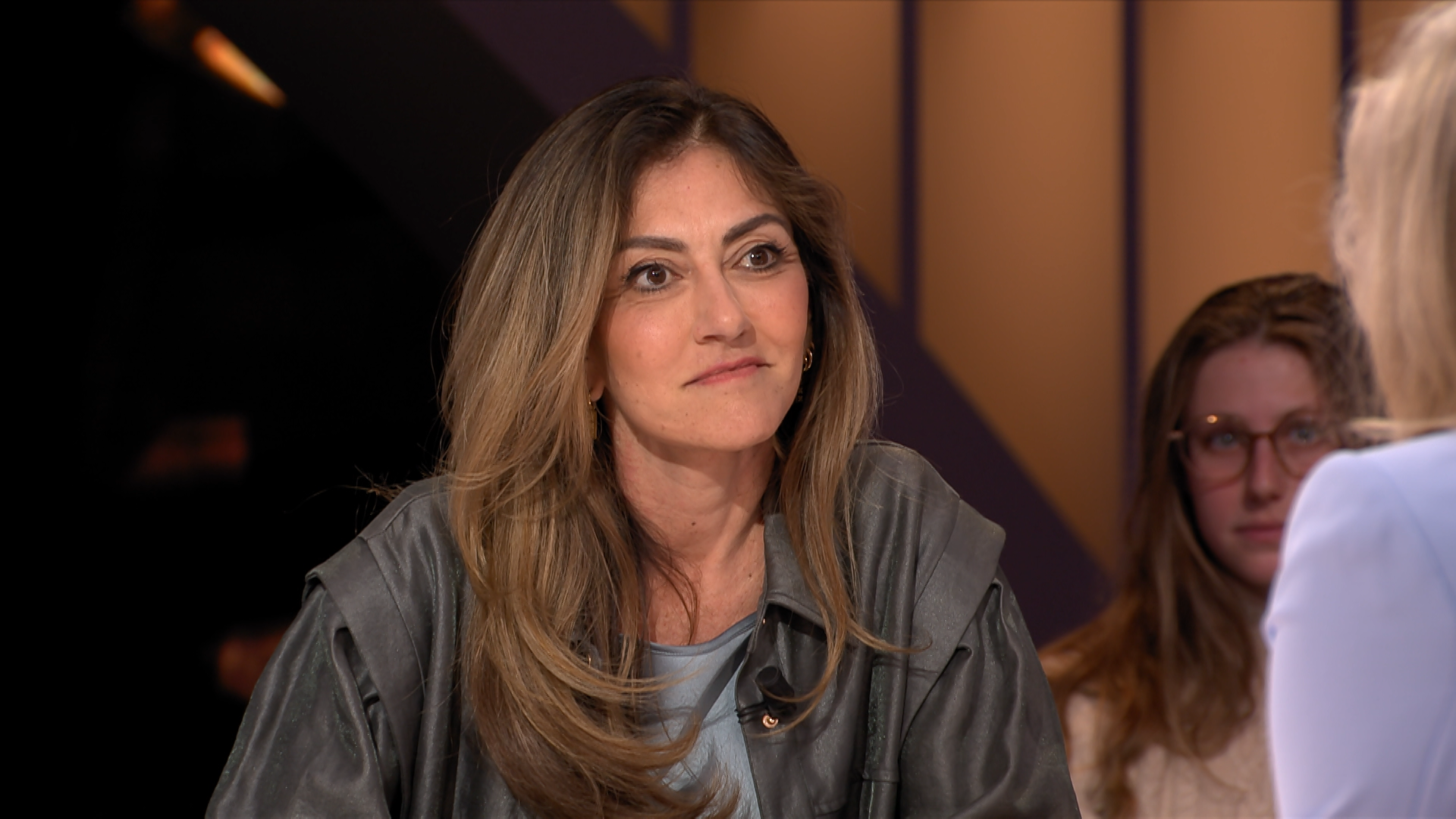 Podcast 16 04.00 04 18 21.still004